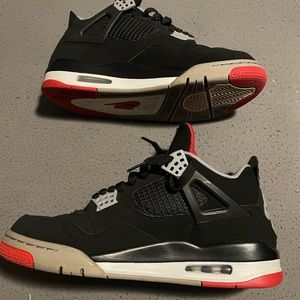 Jordan 4 Breds size 9.5